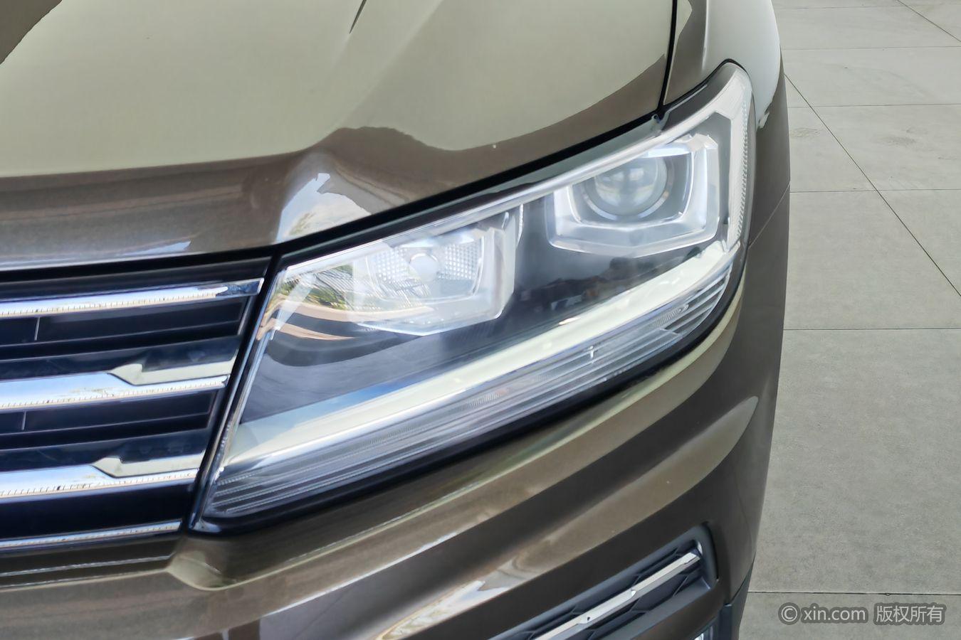 Volkswagen Tiguan L L 2017 330TSI AT Comfort