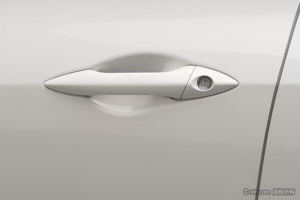 Changan Eado XT, фото 8