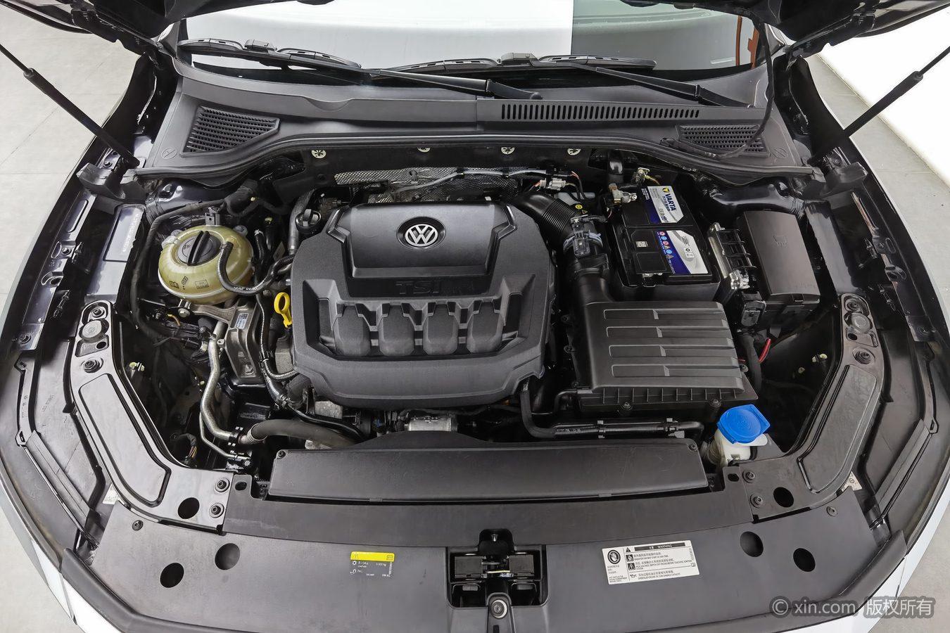 Volkswagen Passat 2020 330TSI Elite VI