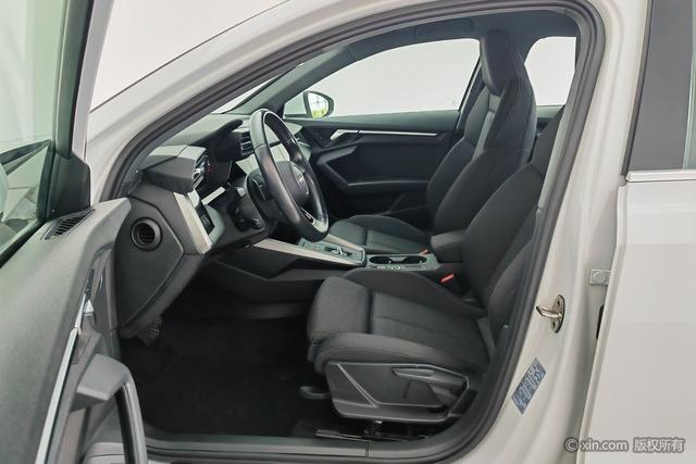 Audi A3 id 4258392 из Китая 23