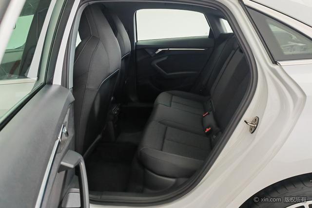 Audi A3 id 4258392 из Китая 24