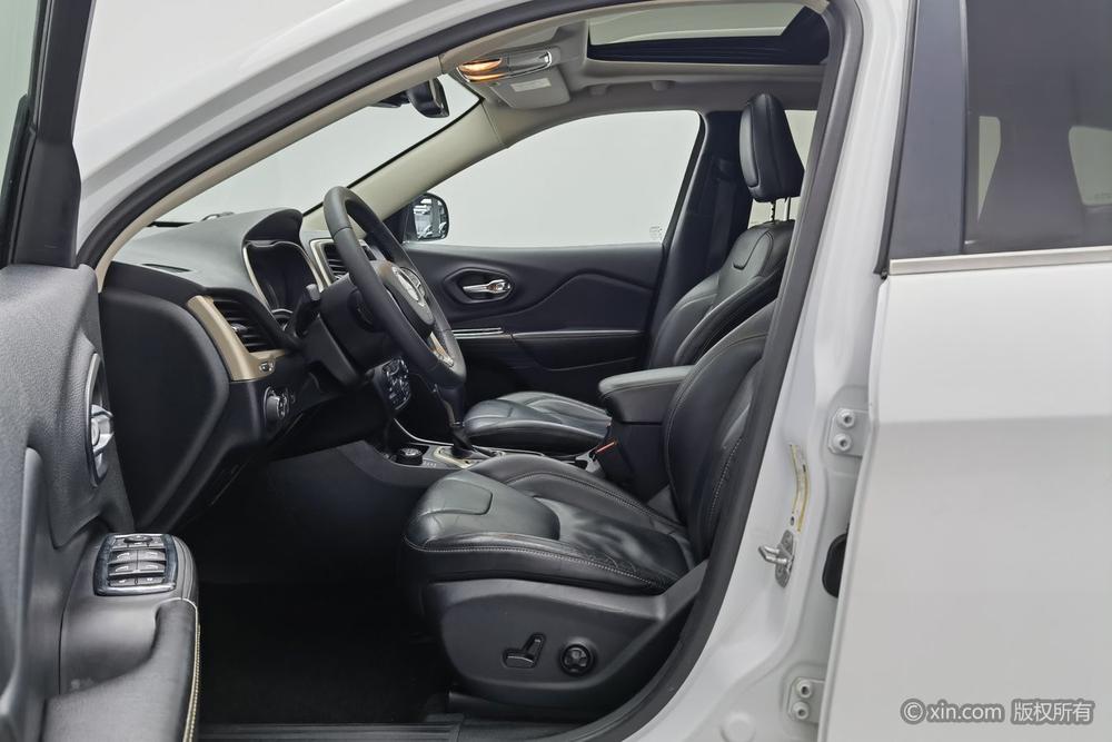 Jeep Cherokee (Import), фото 17