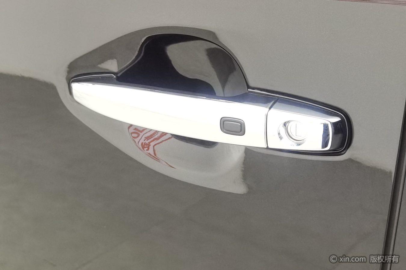 JAC L6 MAX 2021 2.0T AT