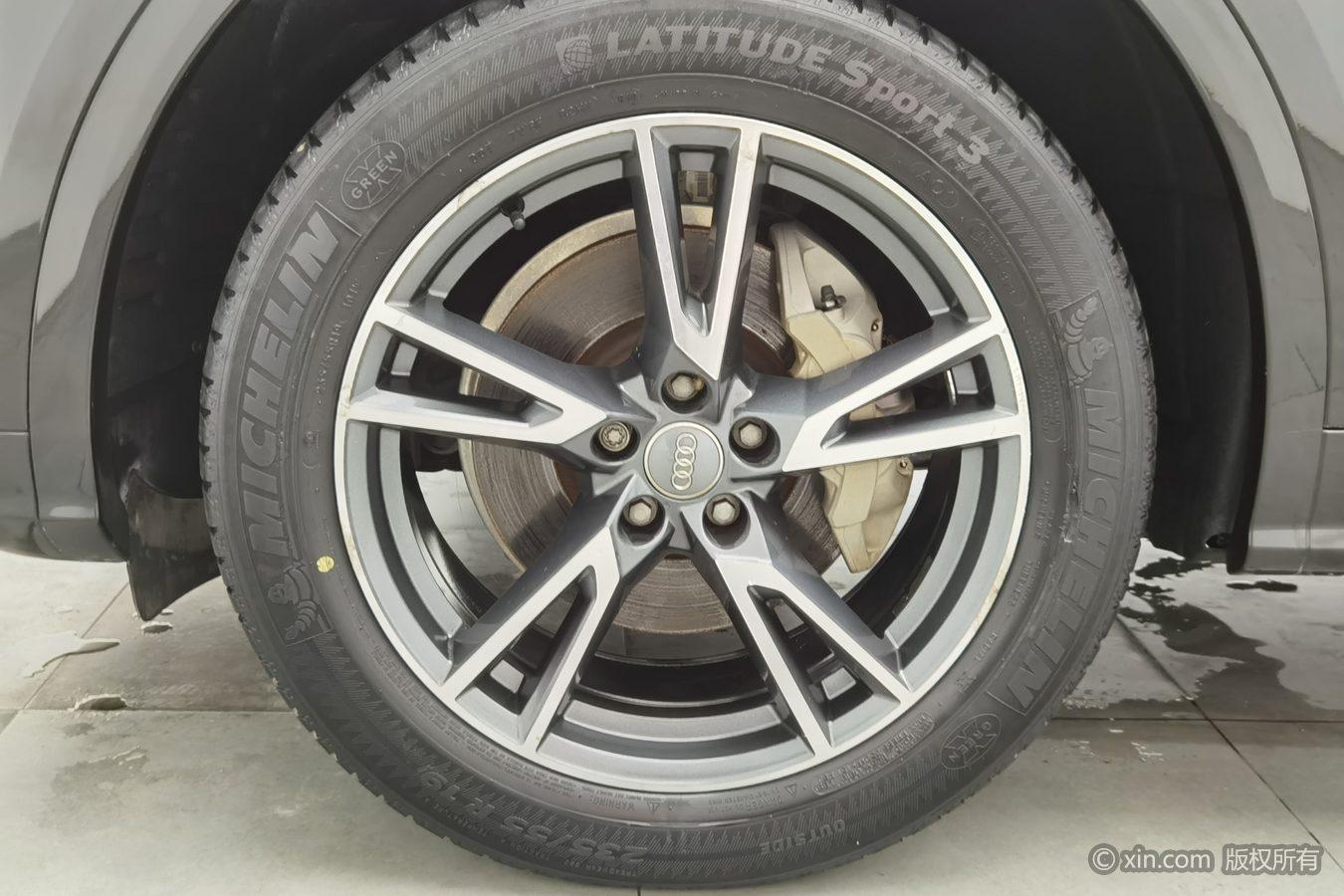 Audi Q5L 2020 40 TFSI Fashion