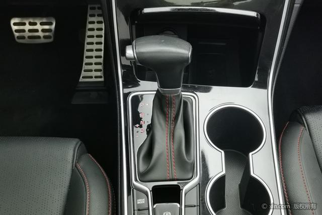 Kia KX5 2021 1.6 T AT 2 WD — фото 15