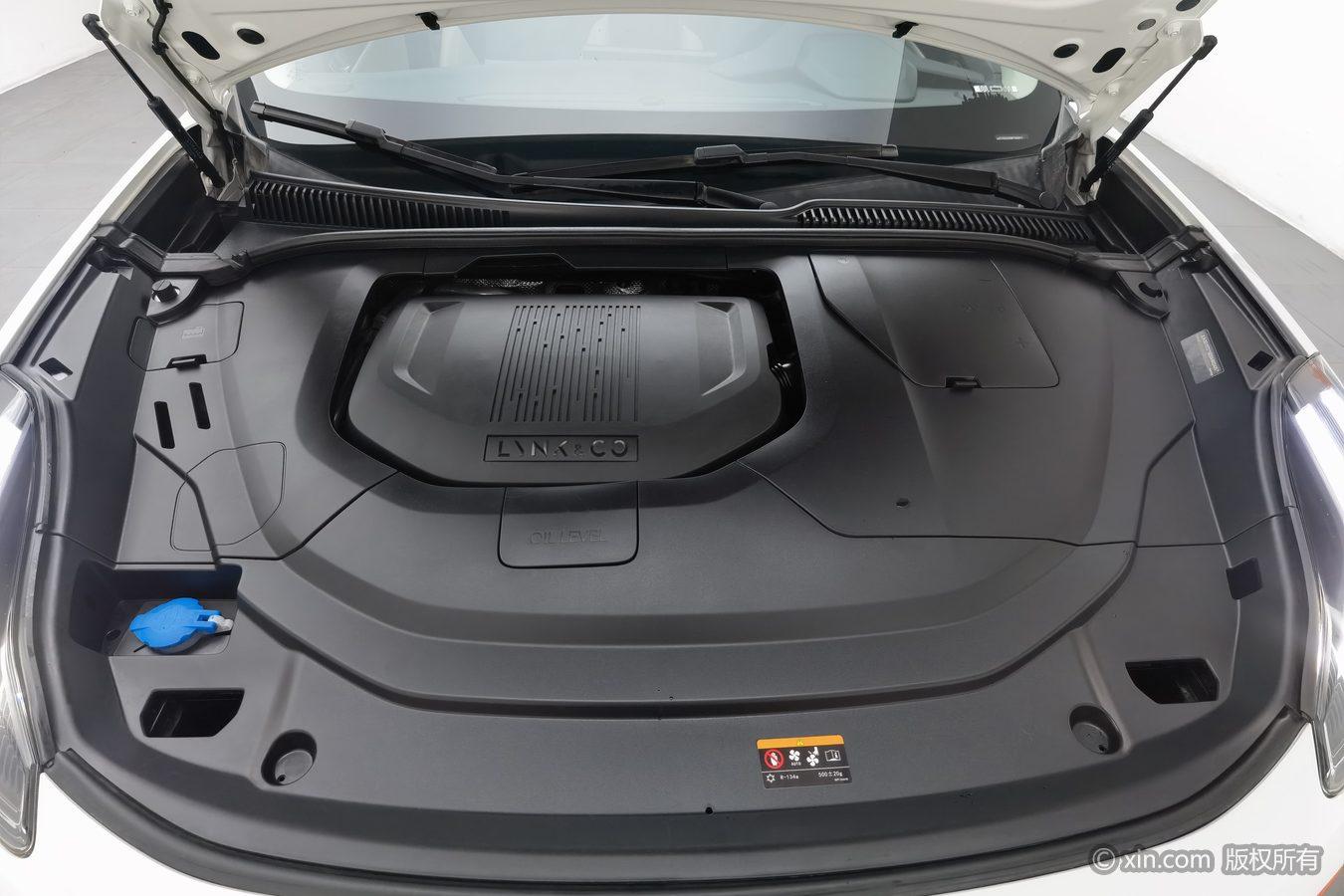 Lynk & Co 06 2020 1.5T Halo