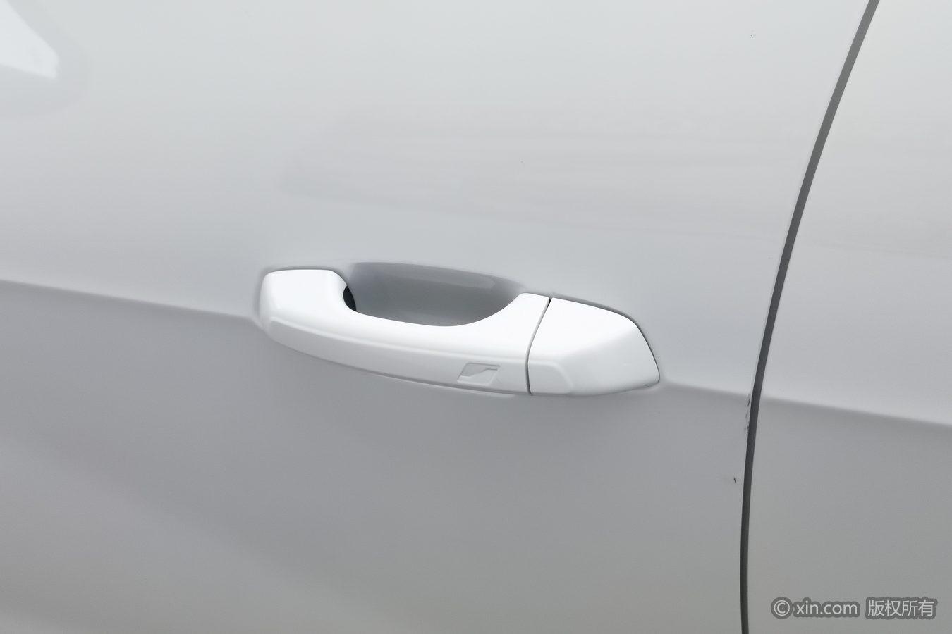 Lynk & Co 06 2020 1.5T Halo