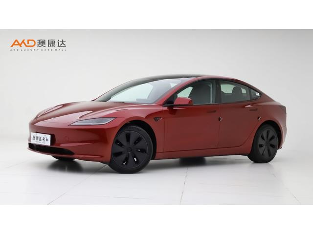 Tesla Model 3 2023 года выпуска