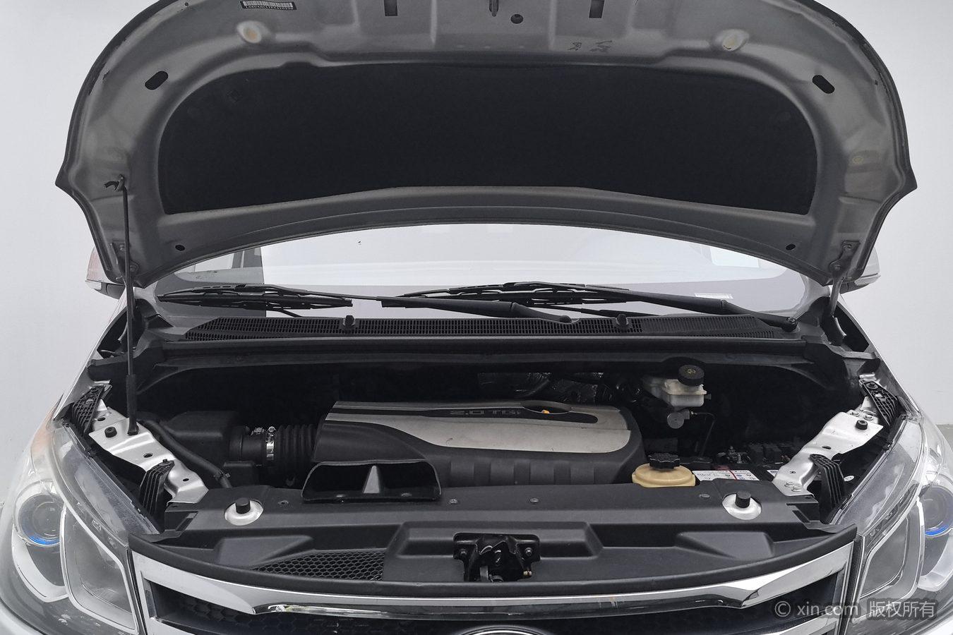 Maxus G10 2014 2.0T AT Luxury Executive
