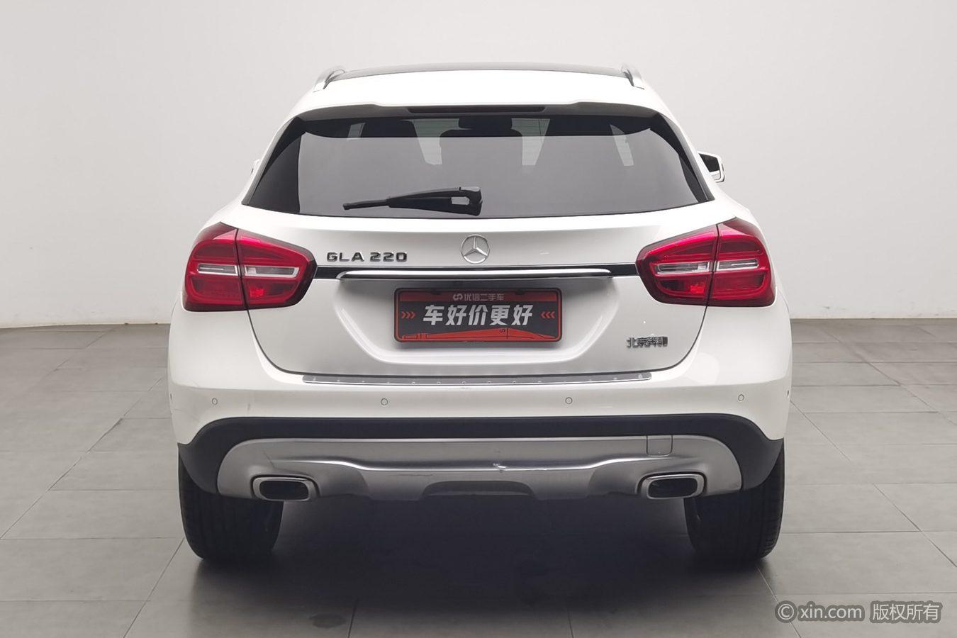 Mercedes-Benz GLA 2016 GLA 200 Fashion