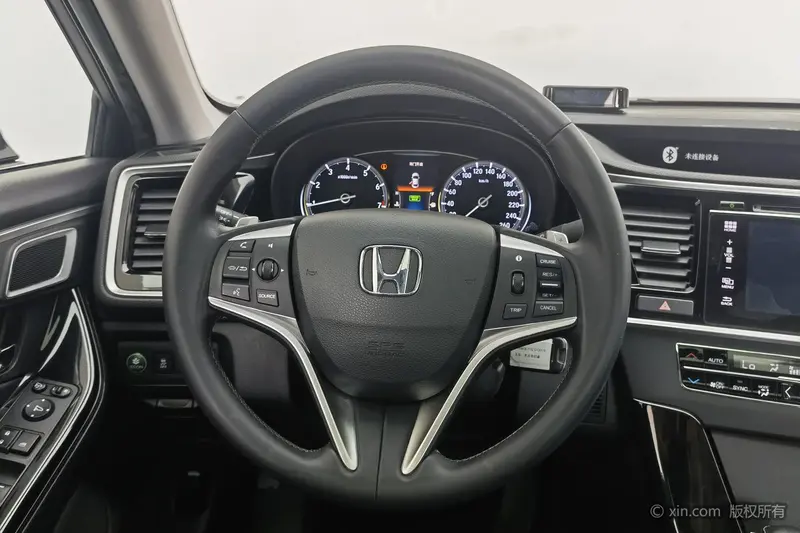 Honda Spirior — фото 9