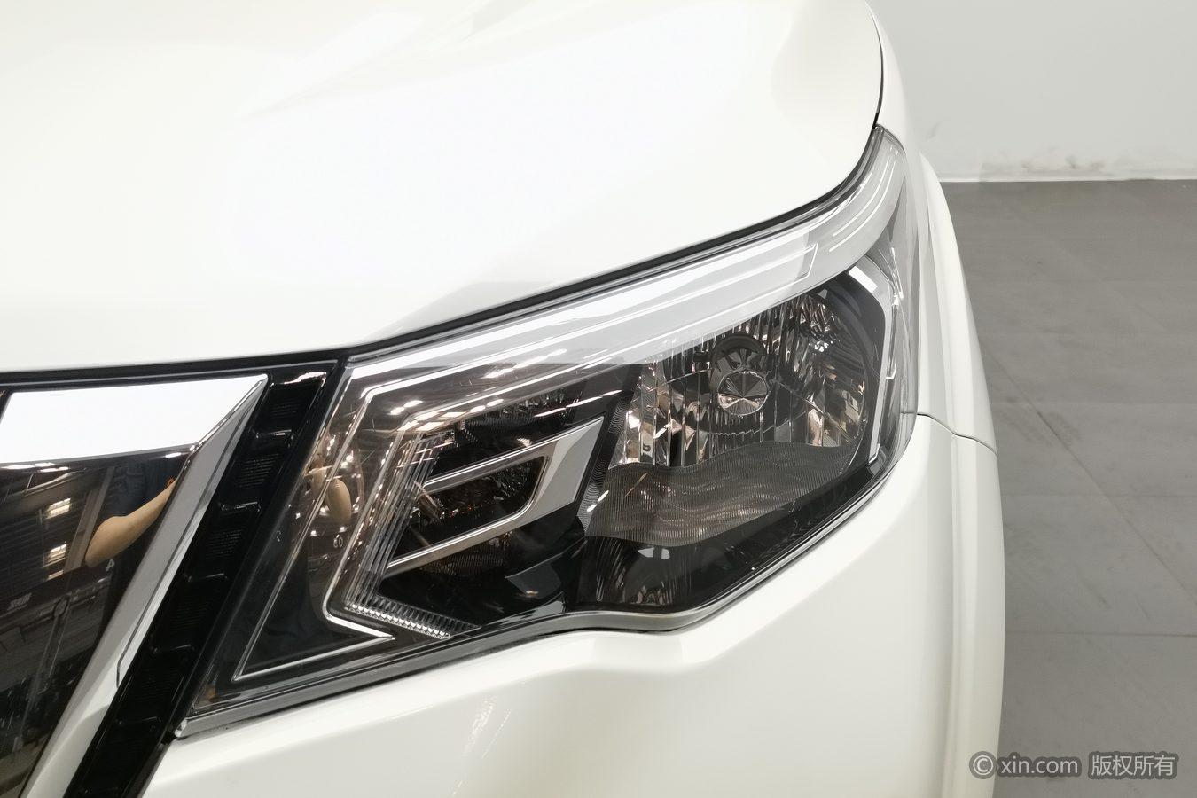 Nissan Terra 2020 2.5L AT Luxury