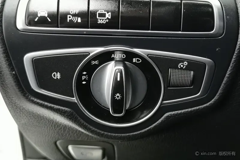Mercedes-Benz GLC — фото 11