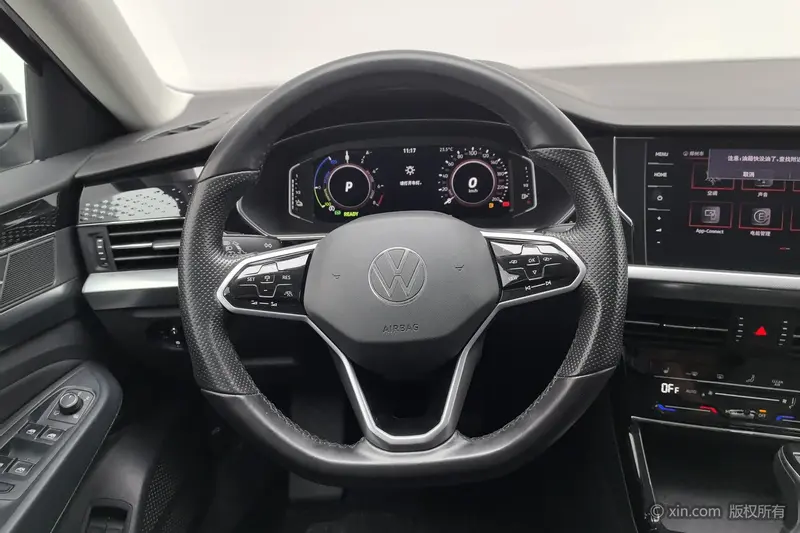 Volkswagen Passat — фото 9