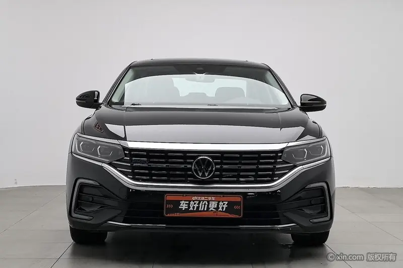 Volkswagen Passat — фото 2