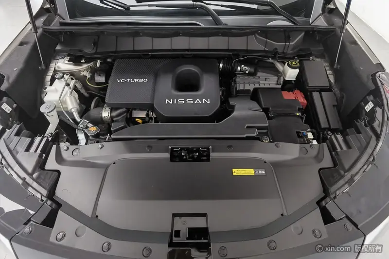 Nissan Pathfinder — фото 6