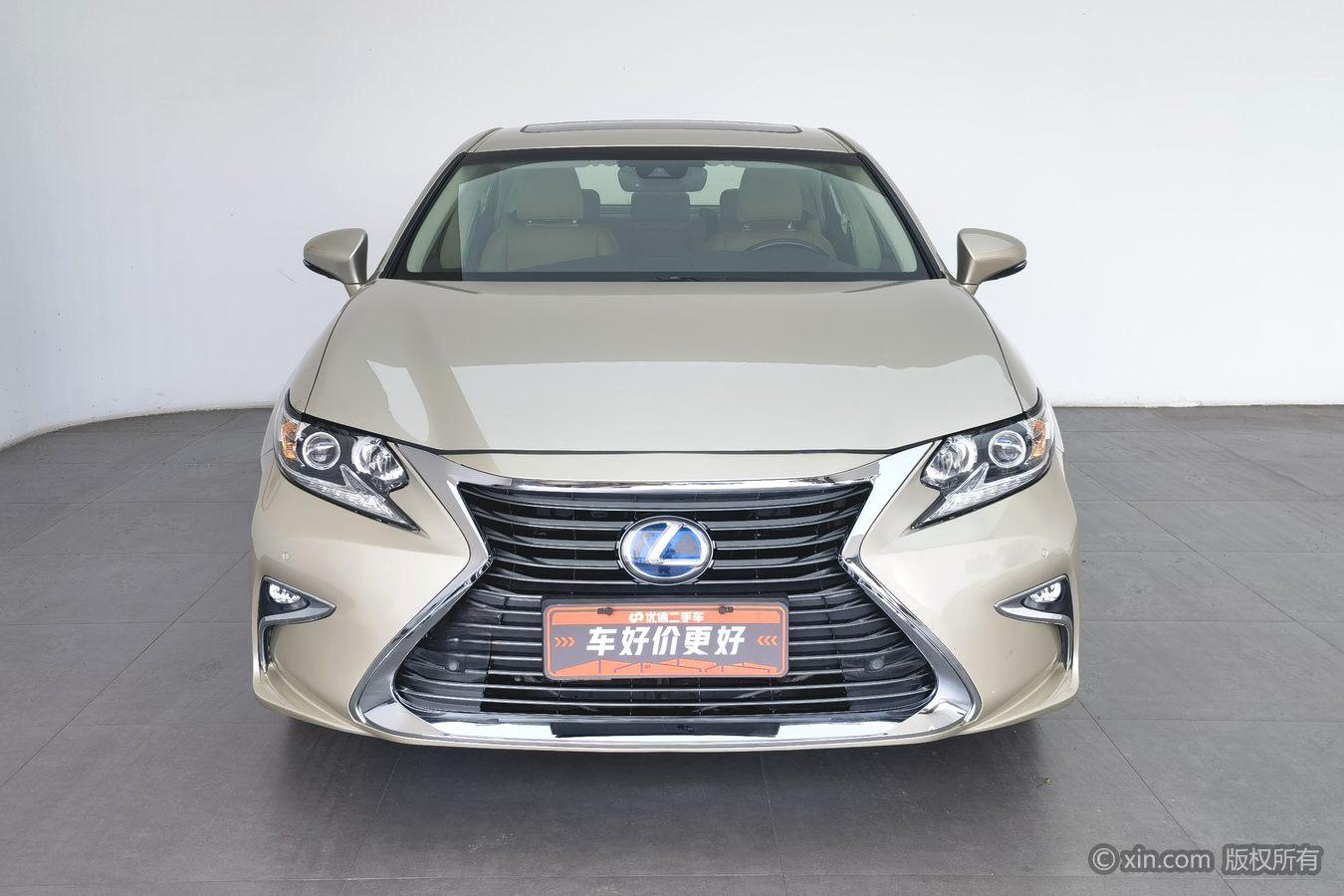 Lexus ES 2015 300h Comfort