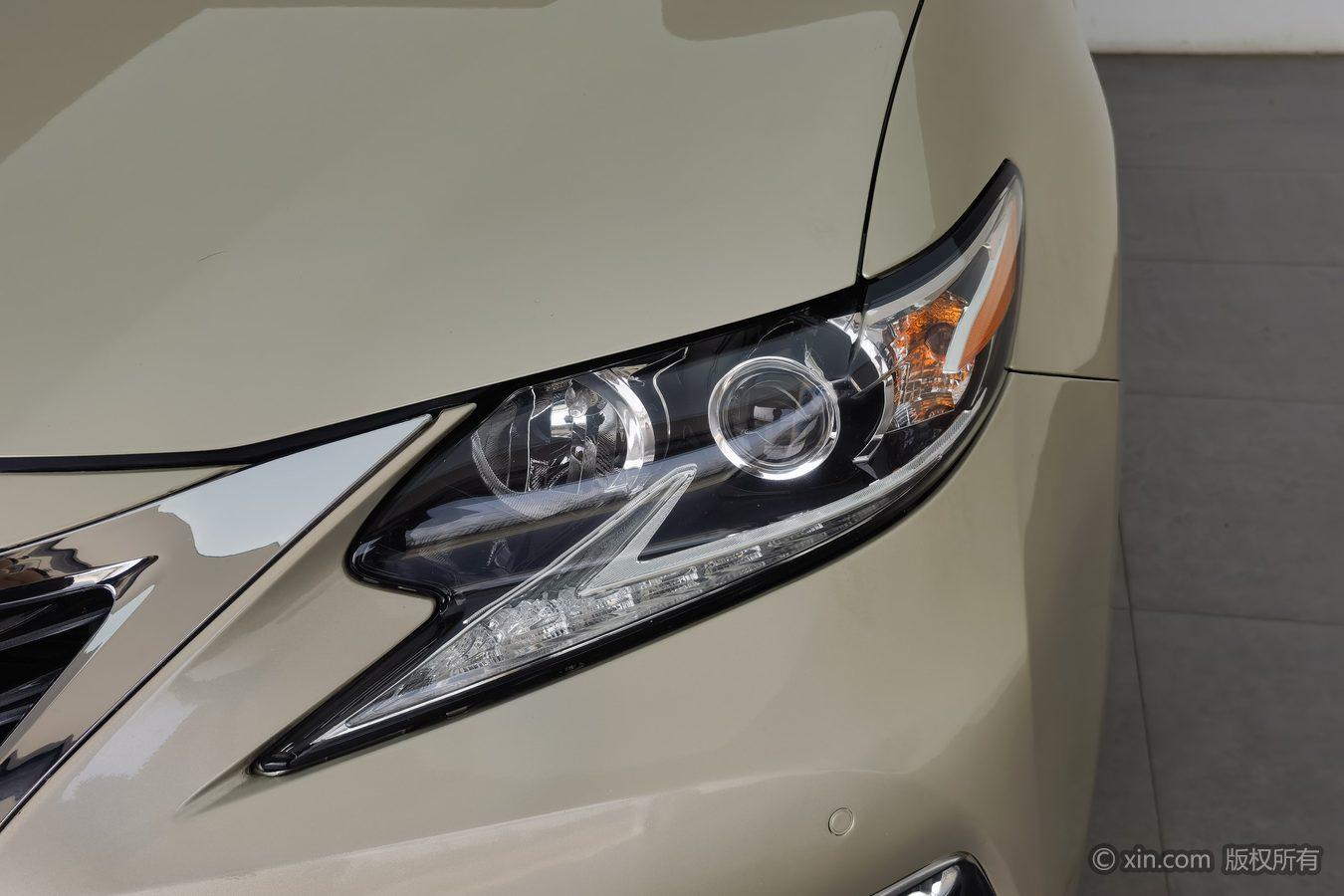 Lexus ES 2015 300h Comfort