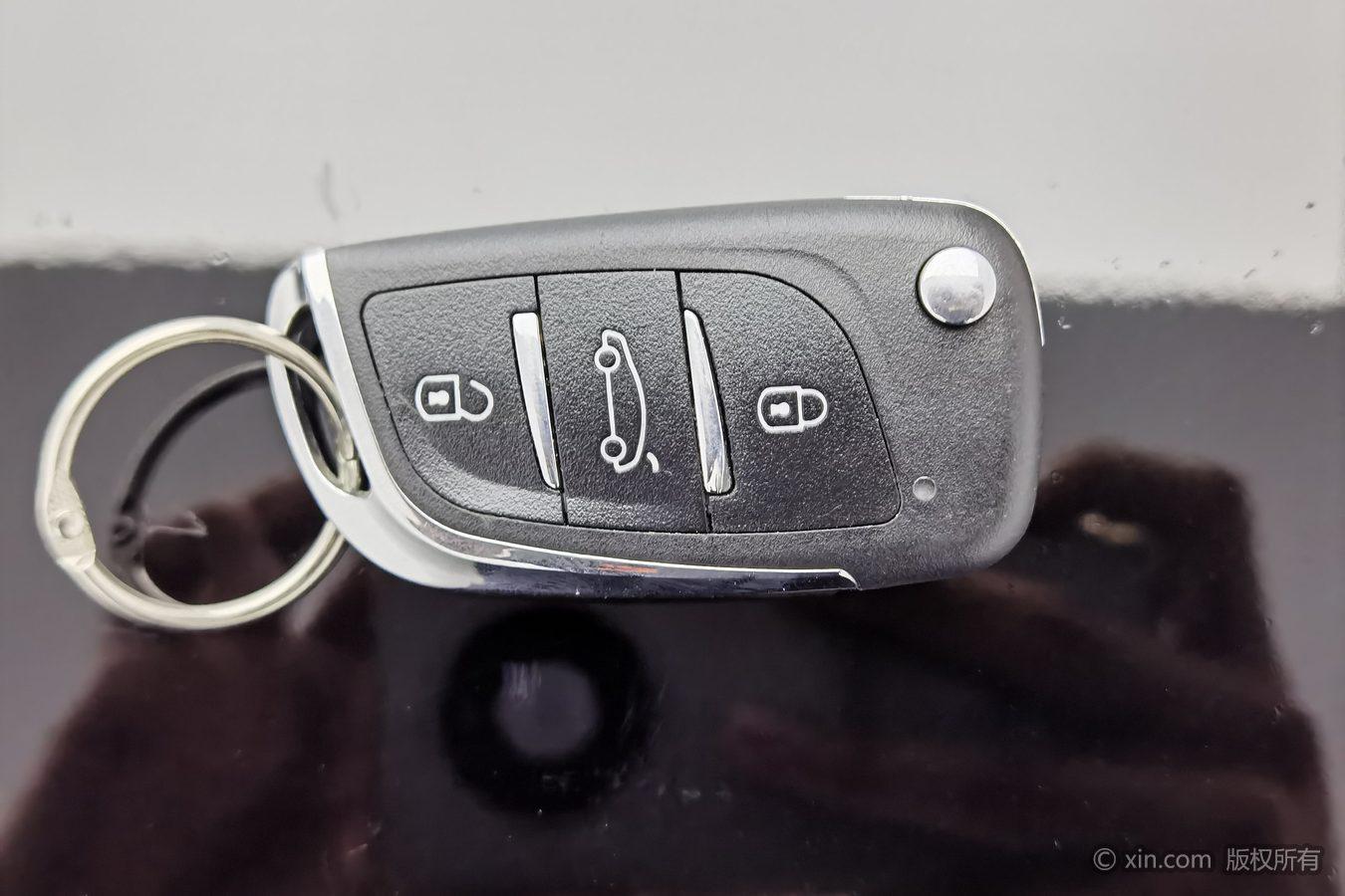 Chevrolet Malibu 2012 2.0L AT Luxury