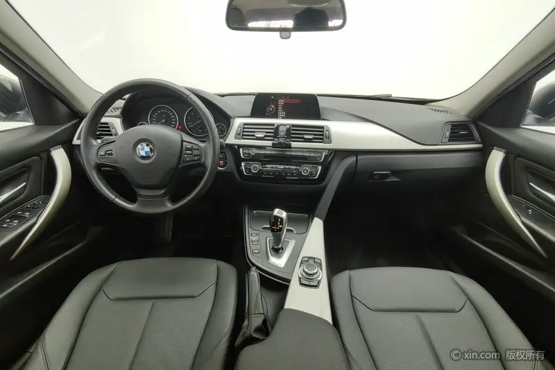 BMW 3 Series 320i стиль — фото 8