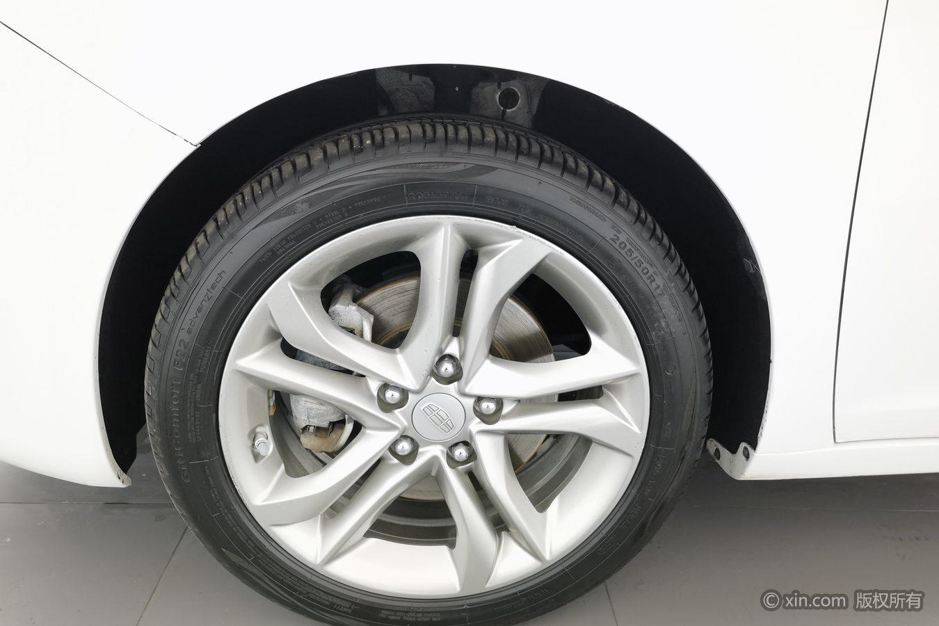 Geely Emgrand GL GL 2017 1.3T AT Luxury