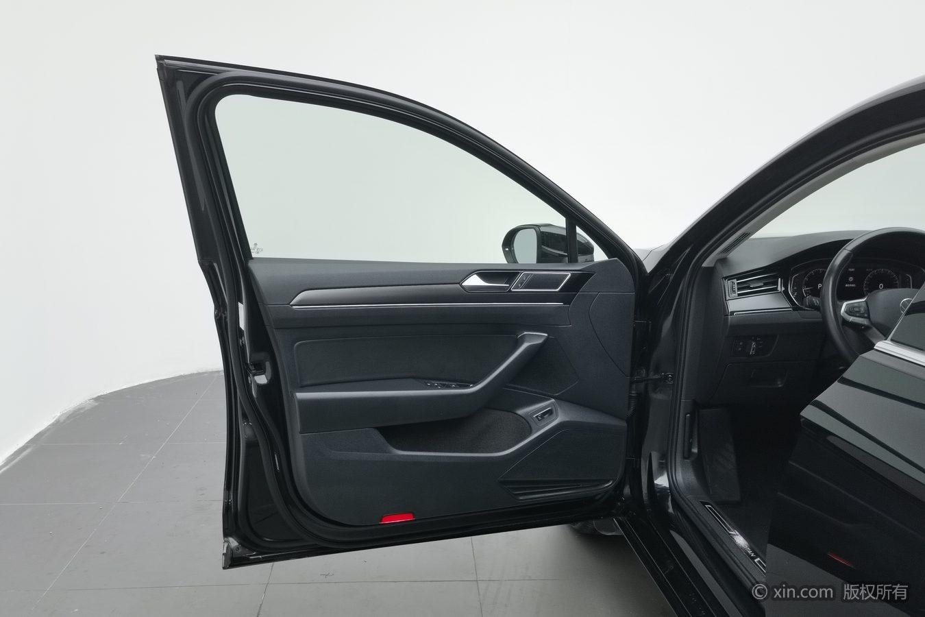 Volkswagen Magotan id 4437977 из Китая 11
