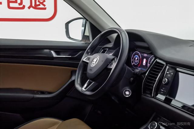 Skoda GT 2019 TSI 330 2 WD VI — фото 16