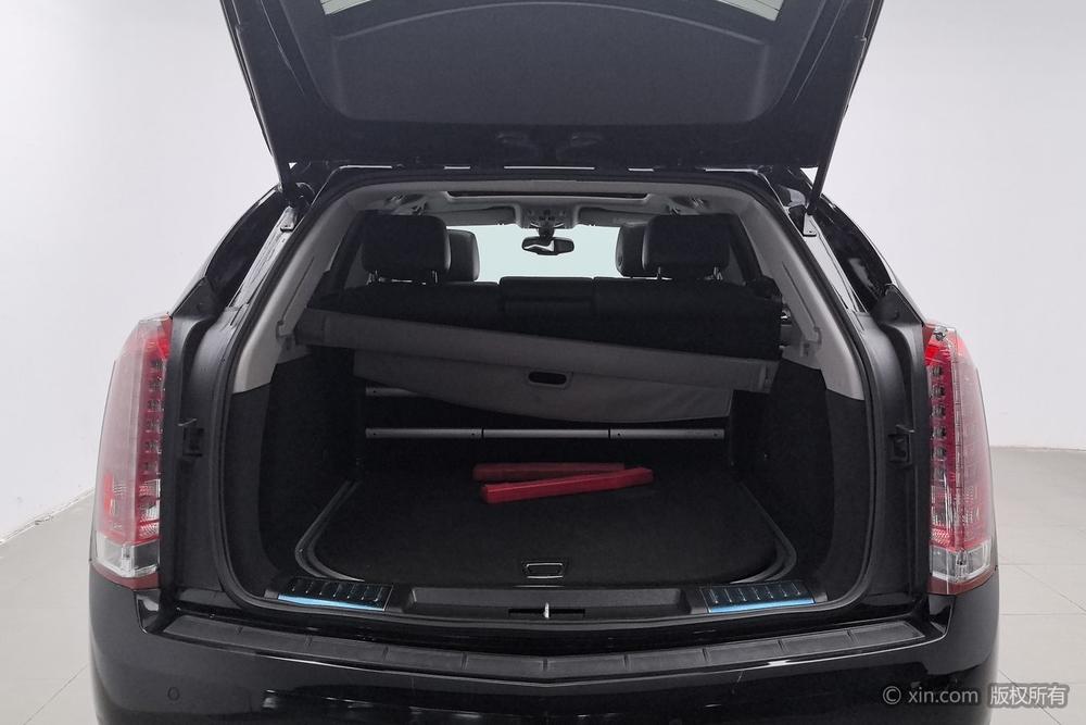 Cadillac SRX, фото 23