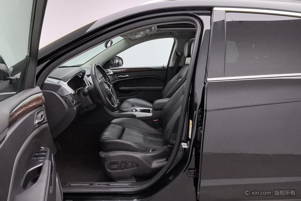 Cadillac SRX, фото 17