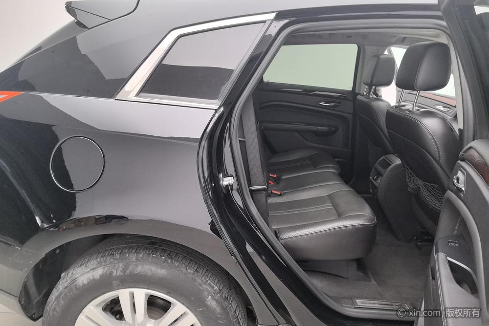 Cadillac SRX, фото 19