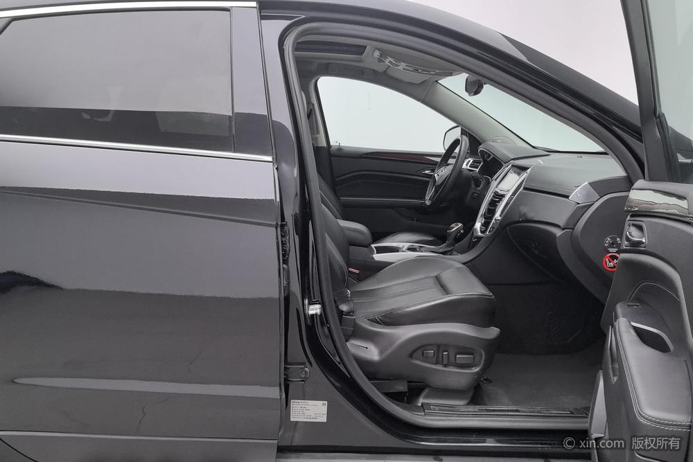 Cadillac SRX, фото 24
