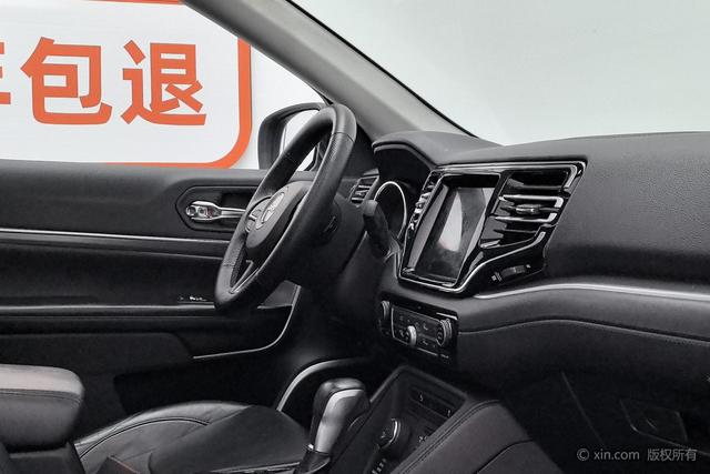 Jeep Grand Commander 2018 2.0 T 4 WD VI — фото 16