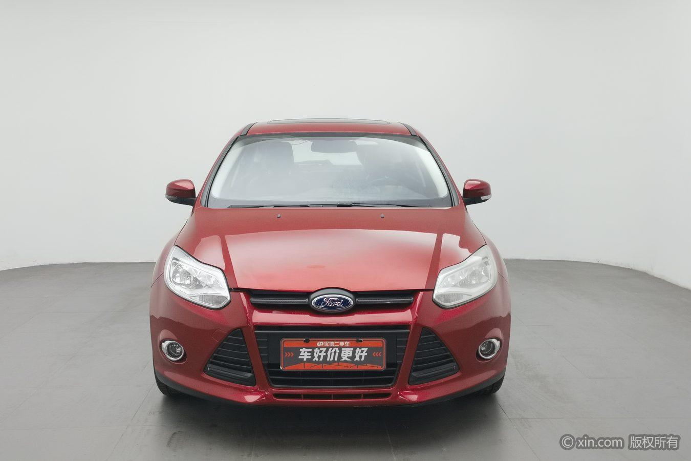 Ford Focus 2012 1.6L AT
