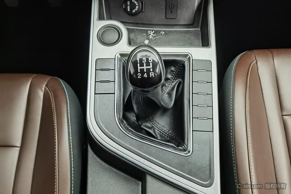Forthing T5, фото 15