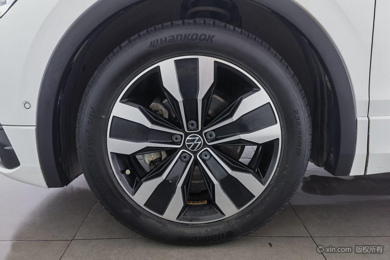 Volkswagen Tiguan L L 2023 330TSI R-Line