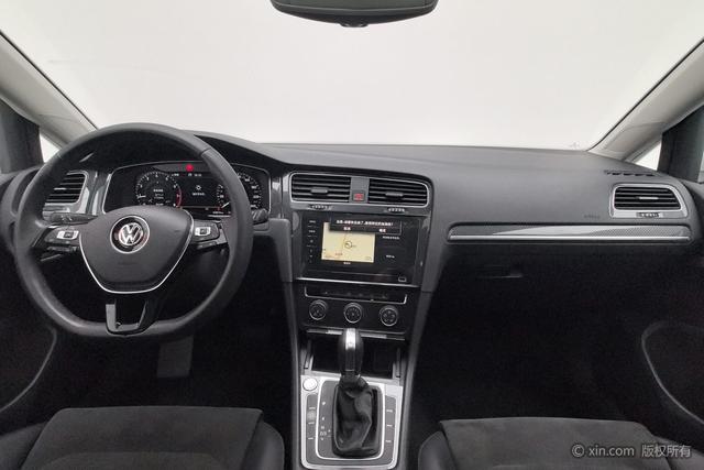Volkswagen Golf 2020 280 TSI DSGLuxury — фото 14