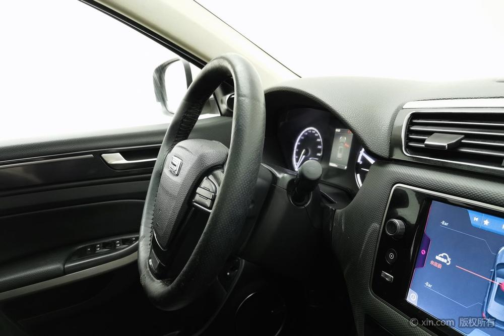 Qoros 5, фото 12