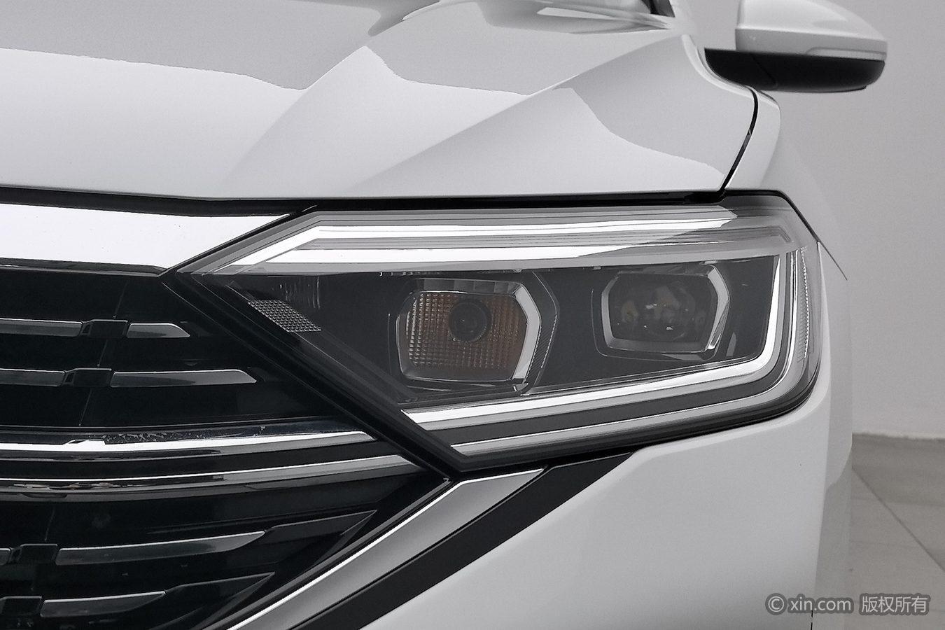 Volkswagen Sagitar 2023 280TSI DSG
