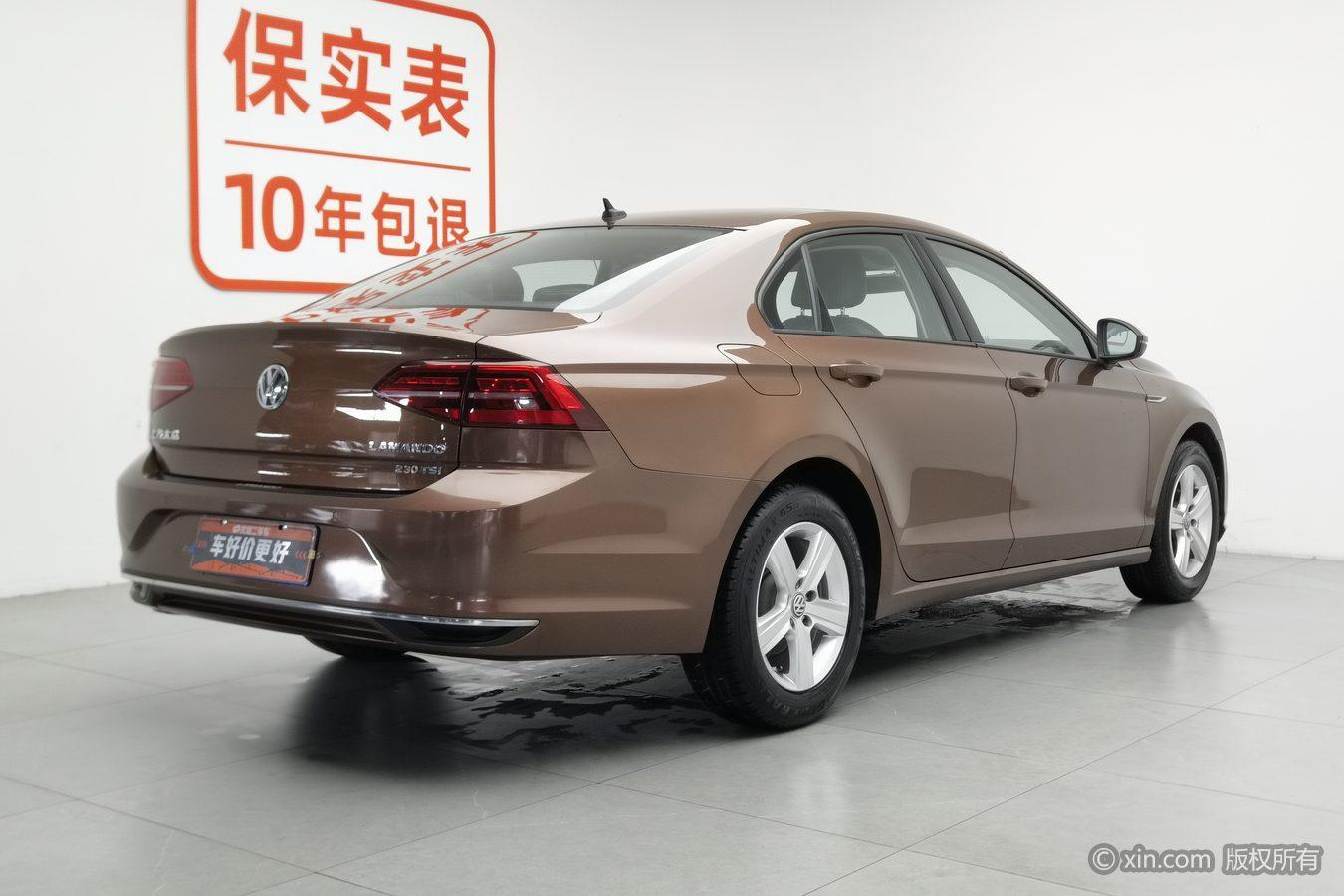 Volkswagen Lamando 2019 230TSI MT V