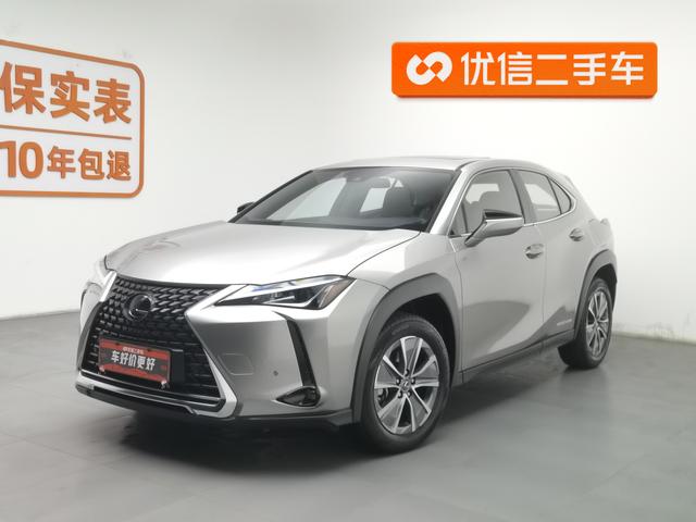 Lexus UX 2020 года выпуска