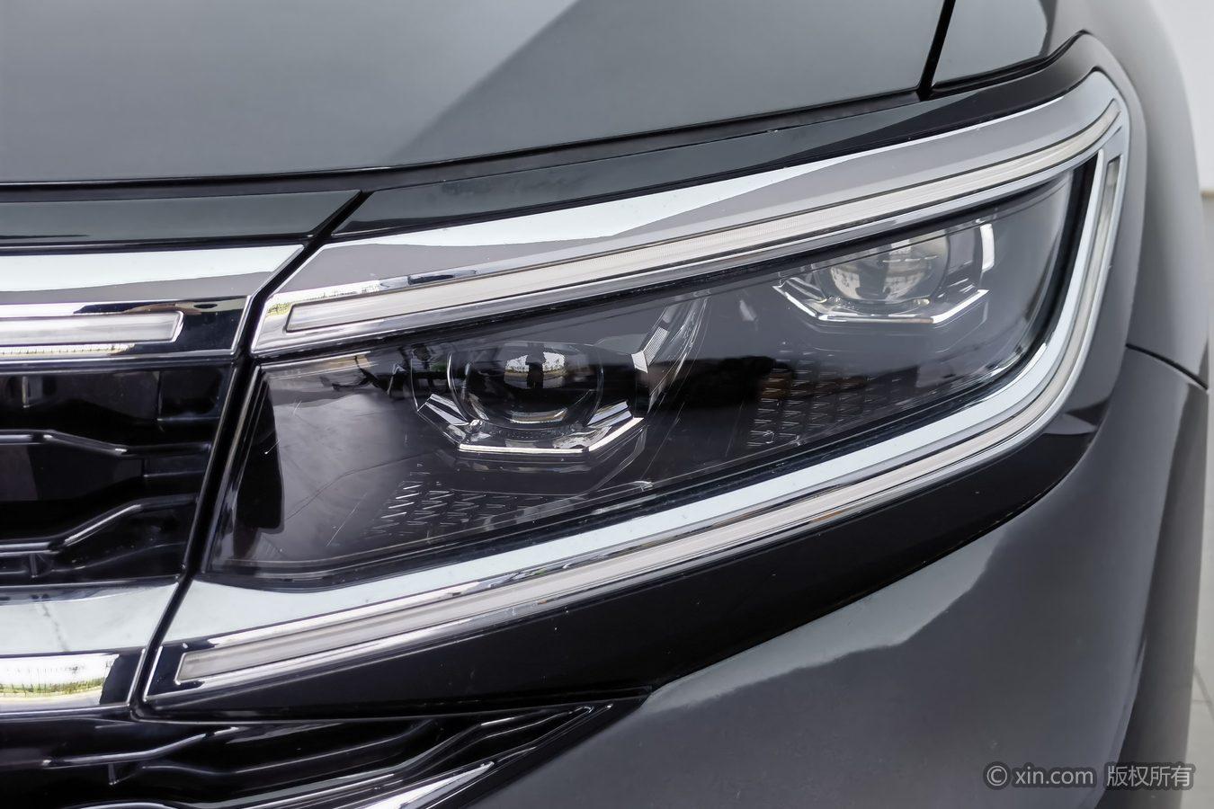 Volkswagen Viloran 2022 530TSI Flagship Pro 6 мест