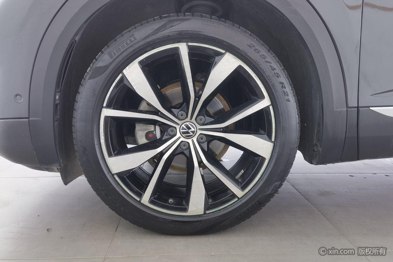 Volkswagen Viloran 2022 530TSI Flagship Pro 6 мест