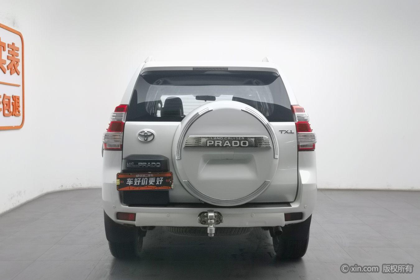 Toyota Land Cruiser Prado 2016 2.7L AT Standard