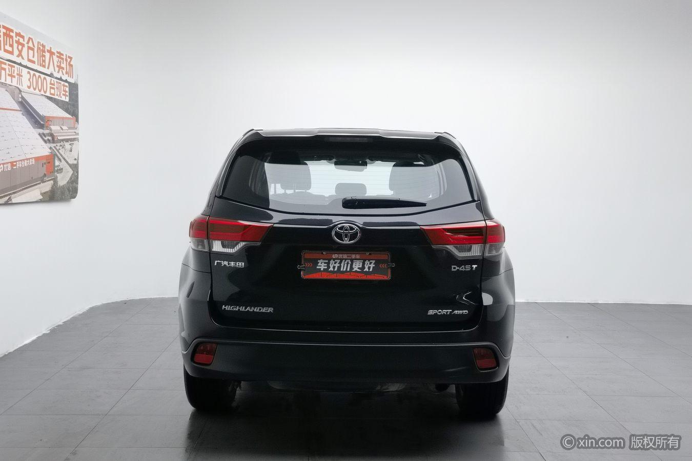 Toyota Highlander 2021 2.0T Luxury 7 мест
