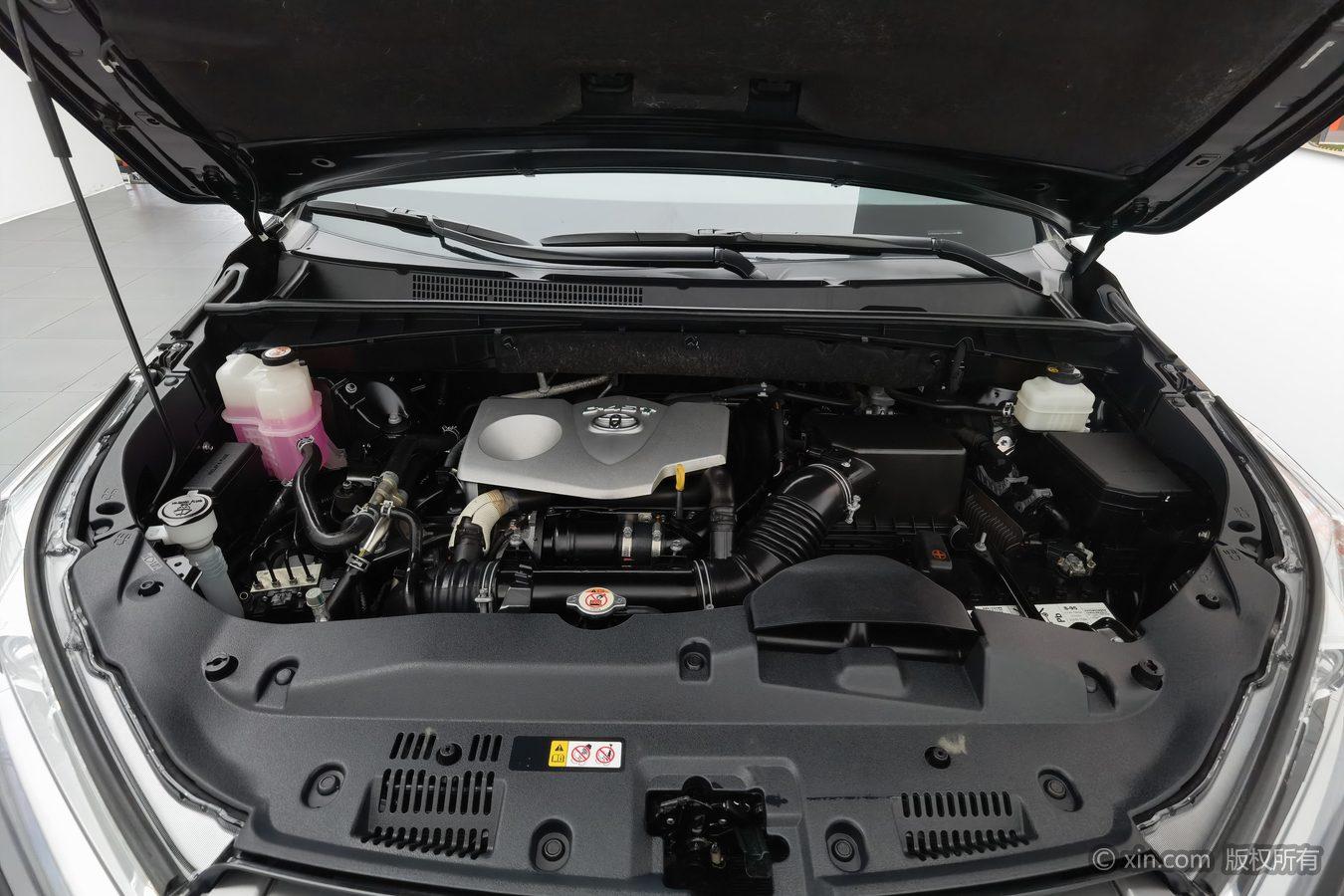 Toyota Highlander 2021 2.0T Luxury 7 мест