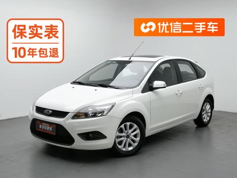 Ford Focus 2013 1.8L AT