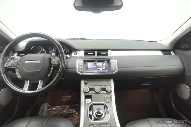 Land Rover Range Rover Evoque 2018 240 PS PURE — фото 13