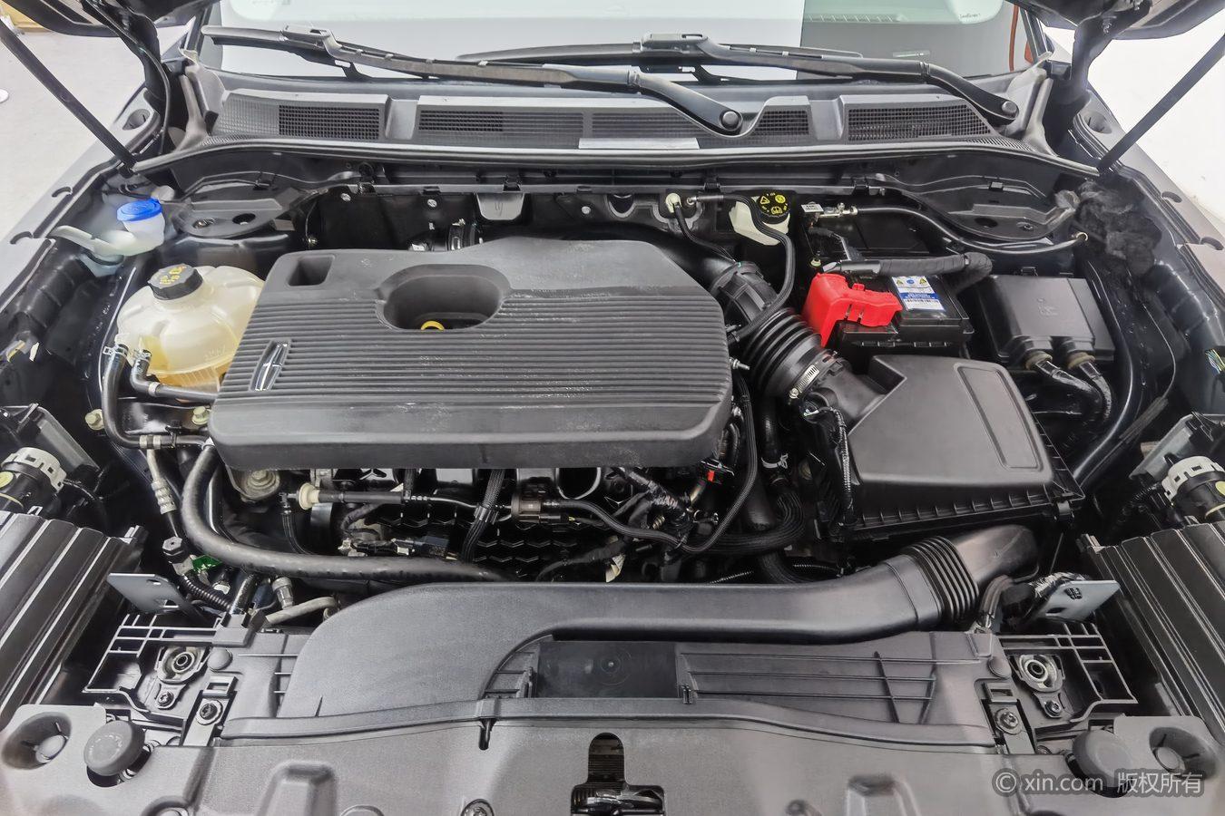 Lincoln Corsair 2022 2.0T