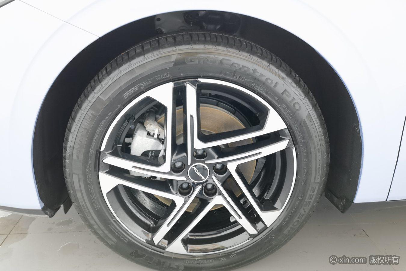 Roewe D7 DMH 2023 125