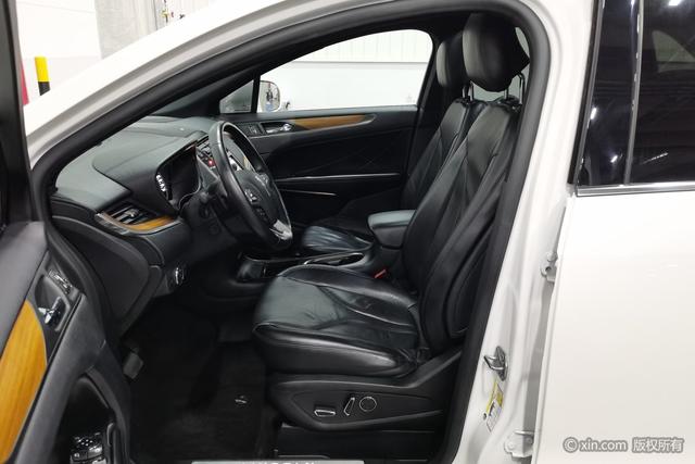 Lincoln MKC 2019 2.0 T 4 WD VI — фото 17